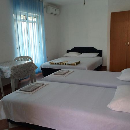 Apartments Delfin Улцинь Экстерьер фото