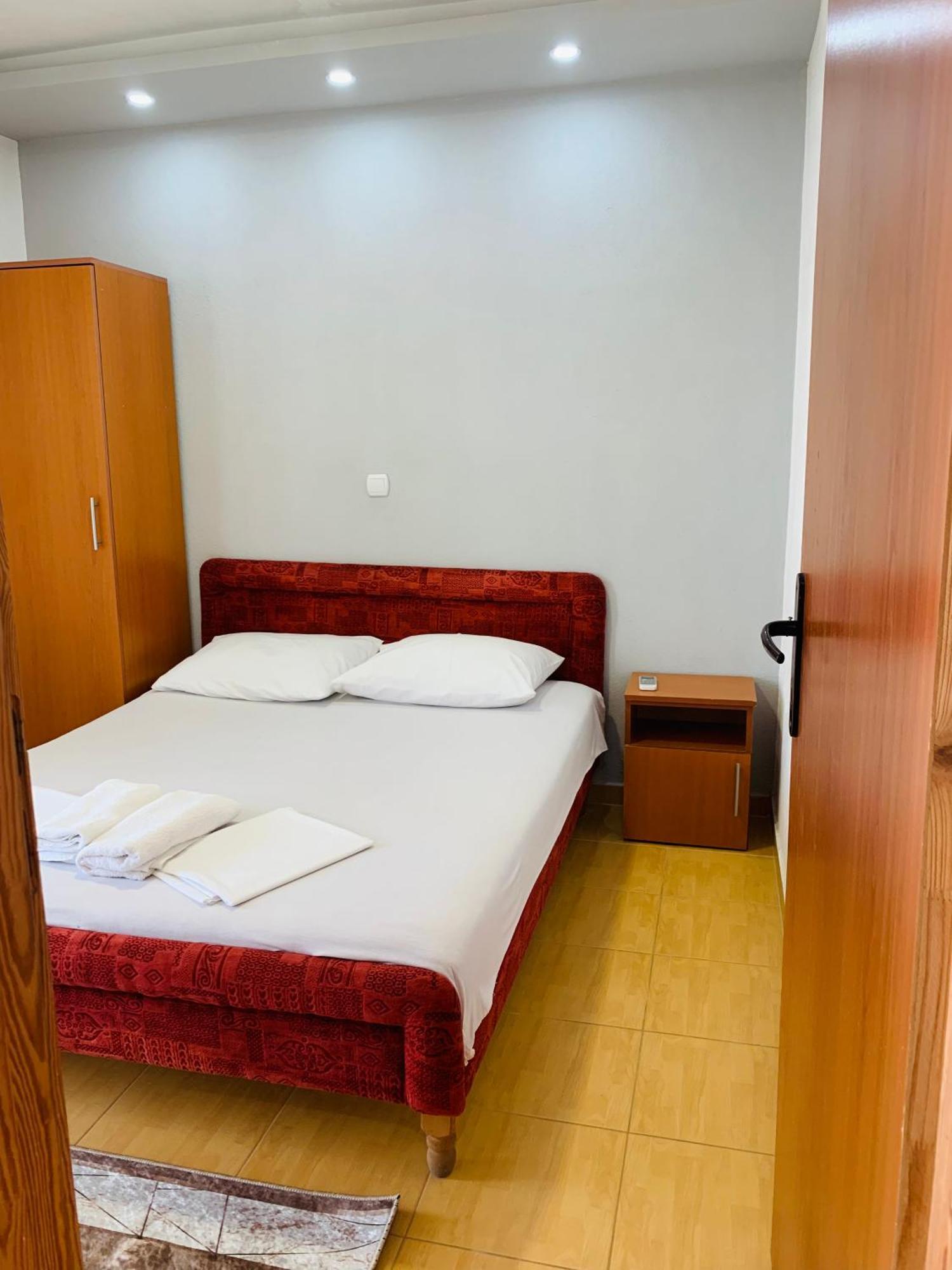 Apartments Delfin Улцинь Экстерьер фото