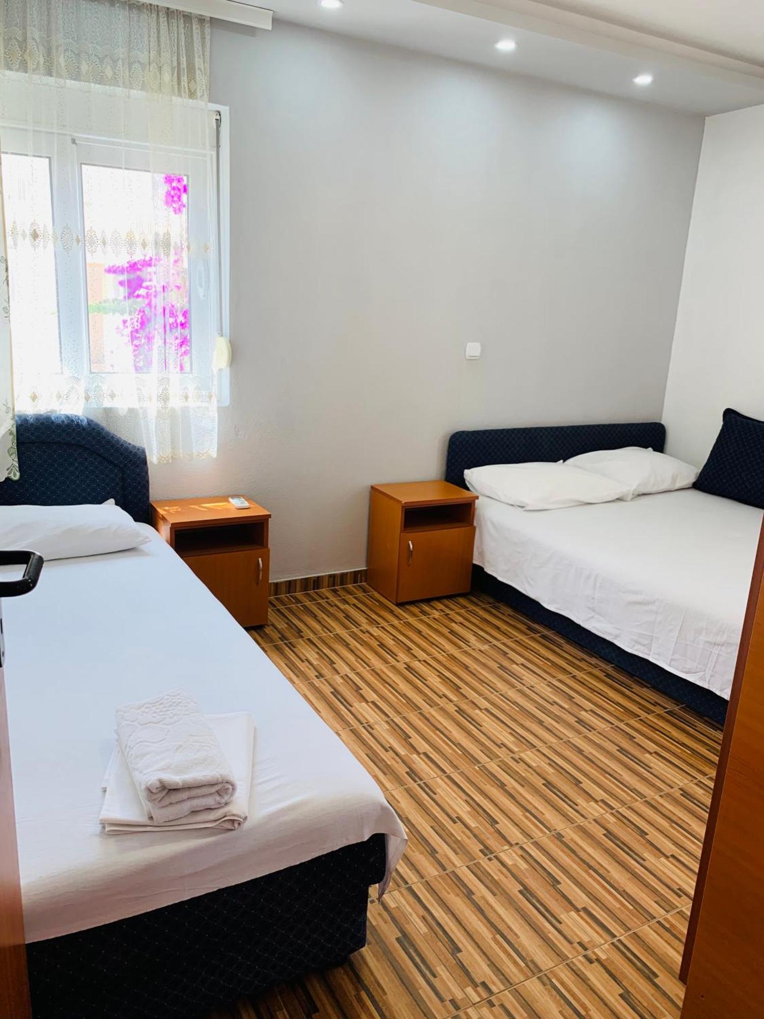 Apartments Delfin Улцинь Экстерьер фото