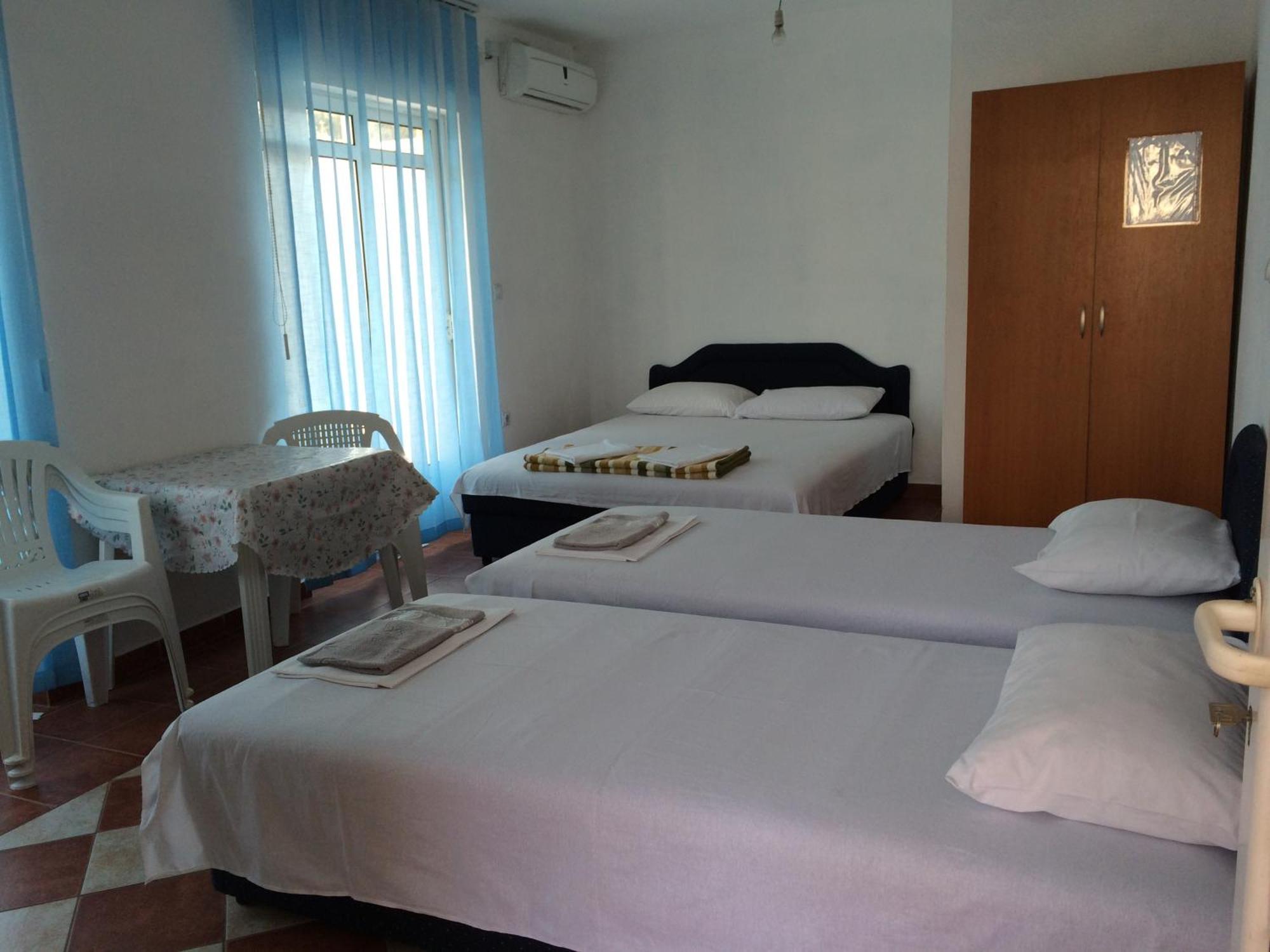 Apartments Delfin Улцинь Экстерьер фото